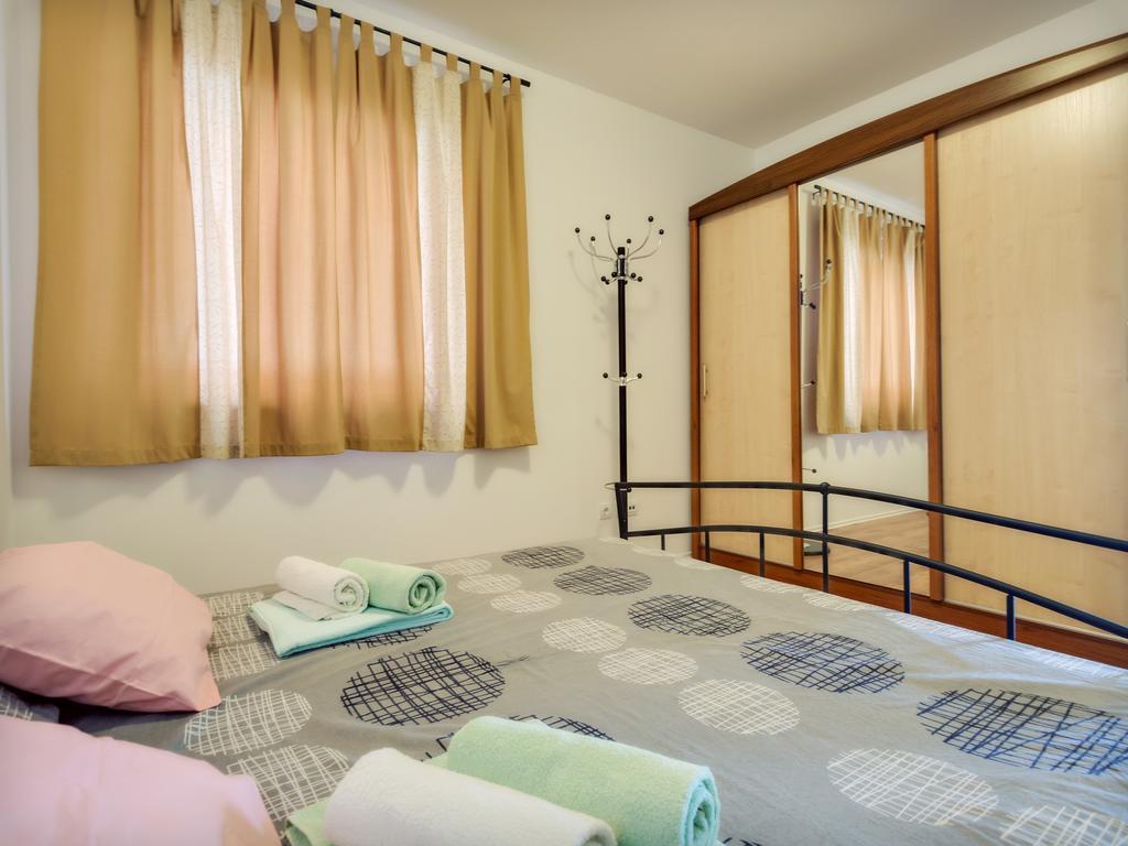 Apartment Katja Rogoznica  Bilik gambar