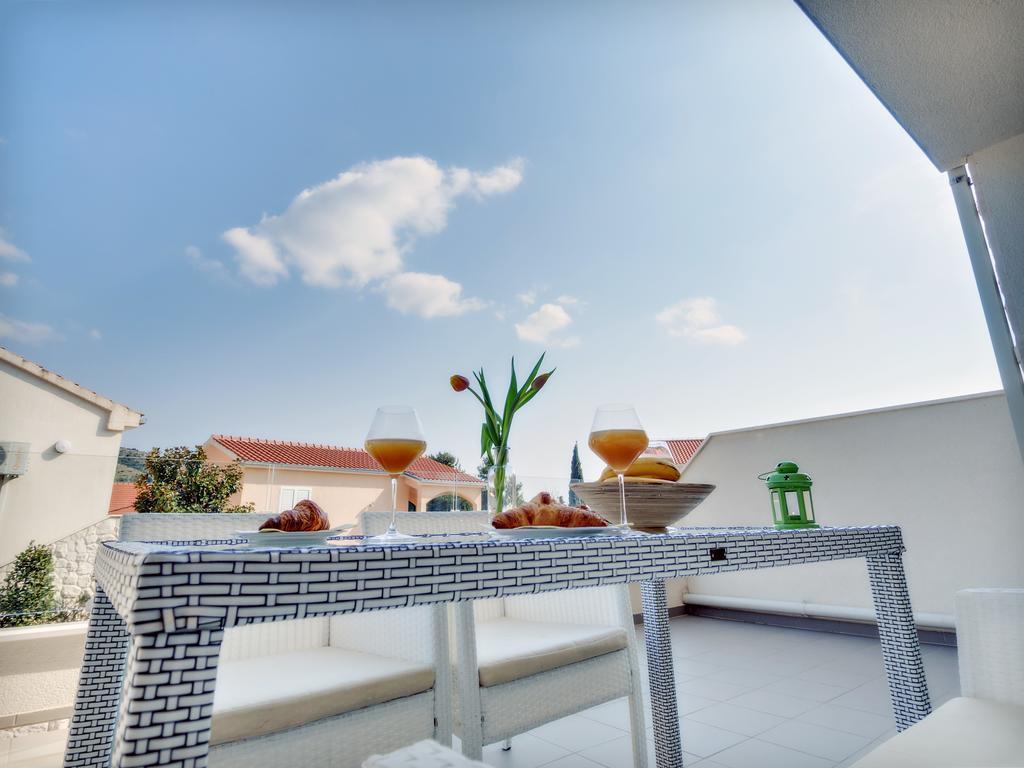 Apartment Katja Rogoznica  Bilik gambar